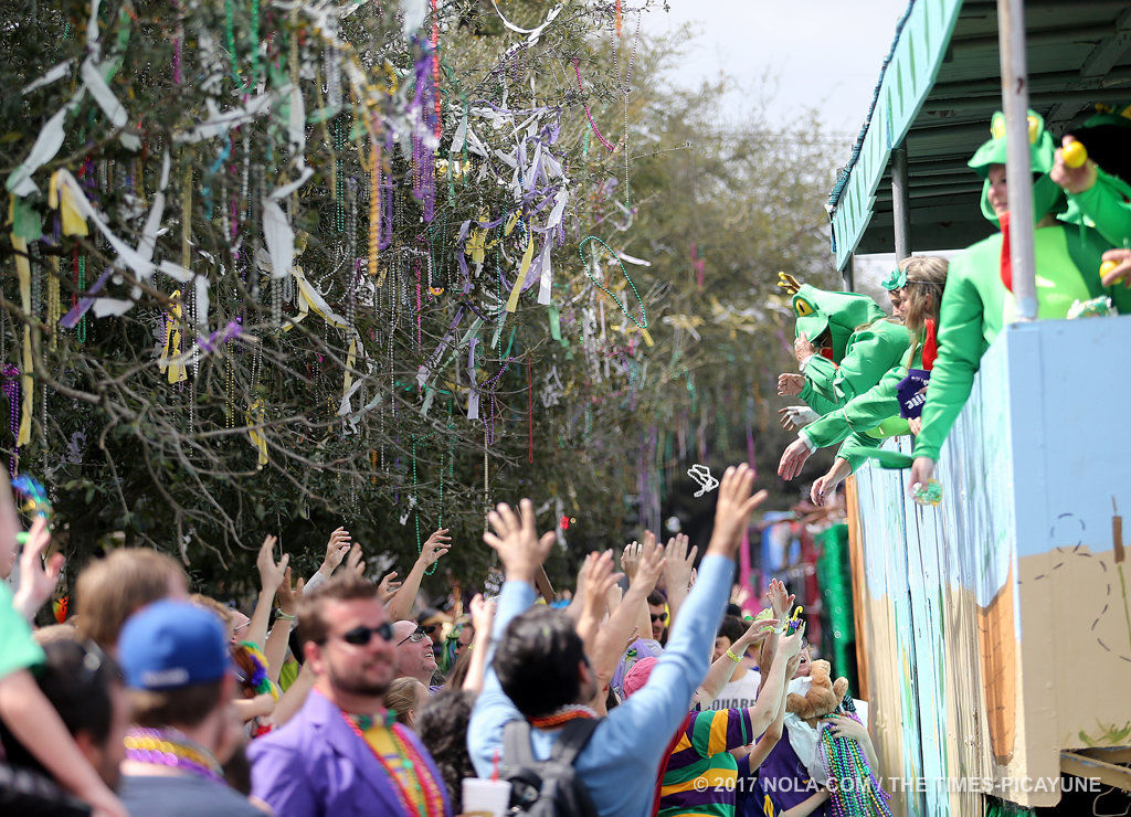 Trucks of Elks Orleans, Crescent City parade on Mardi Gras Day